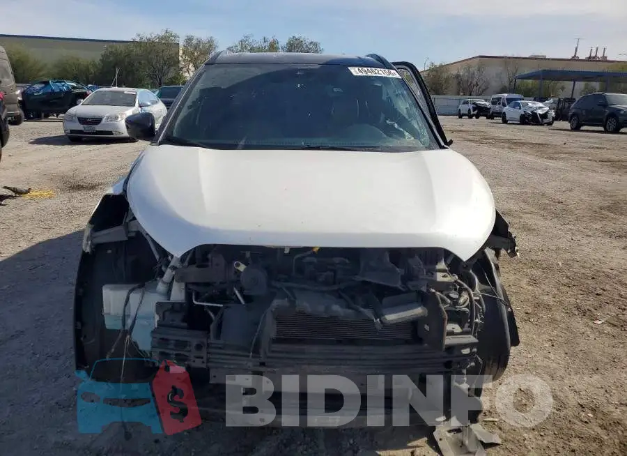 3N1CP5DV8PL500175 Photo# 5