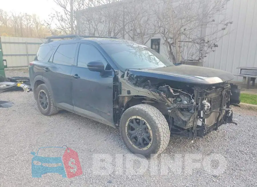5N1DR3BD3RC269836 Photo# 4