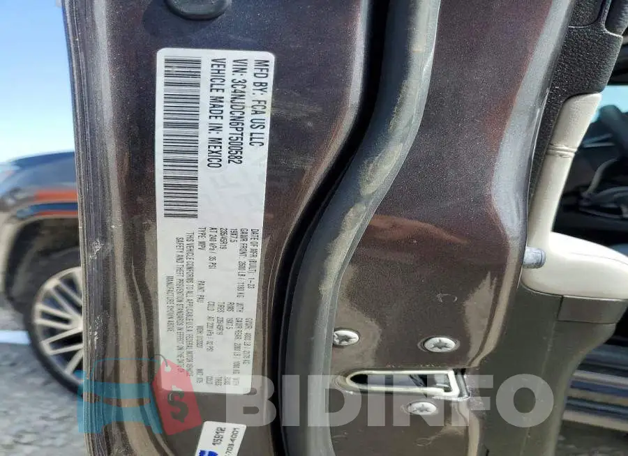 3C4NJDCN6PT500582 Photo# 12