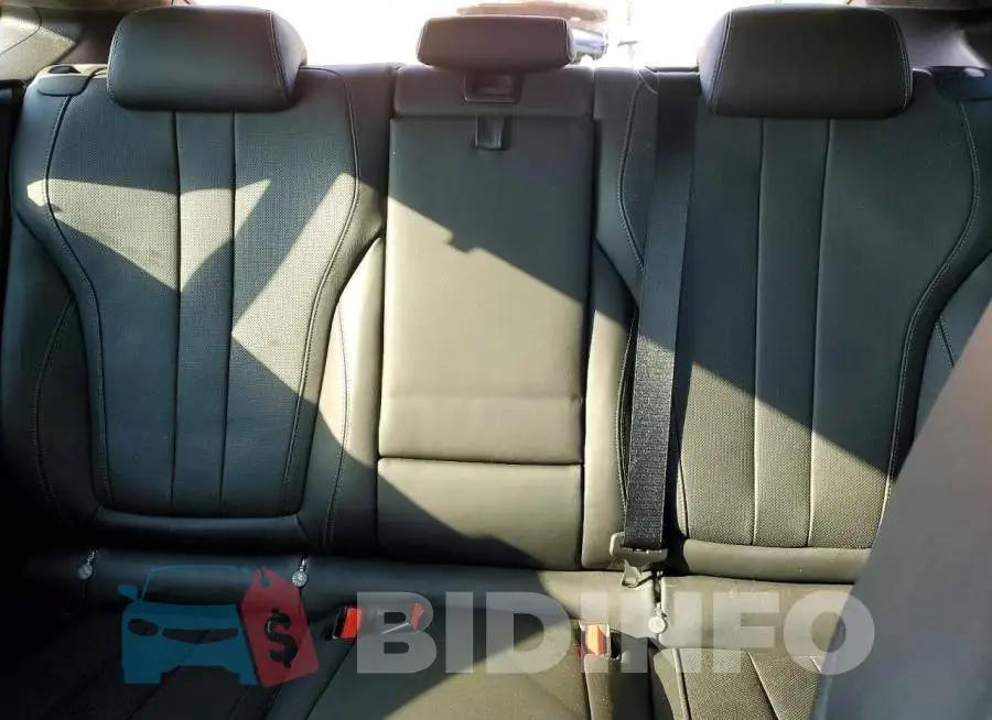 5YMKW8C55J0U72524 Photo# 10