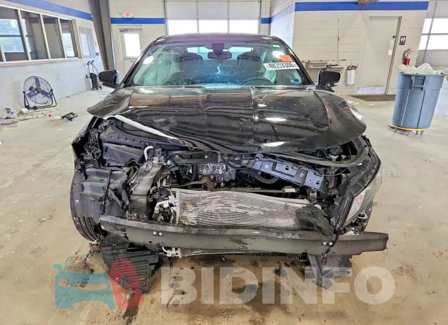 2G11Z5S33K9148529 Photo# 5