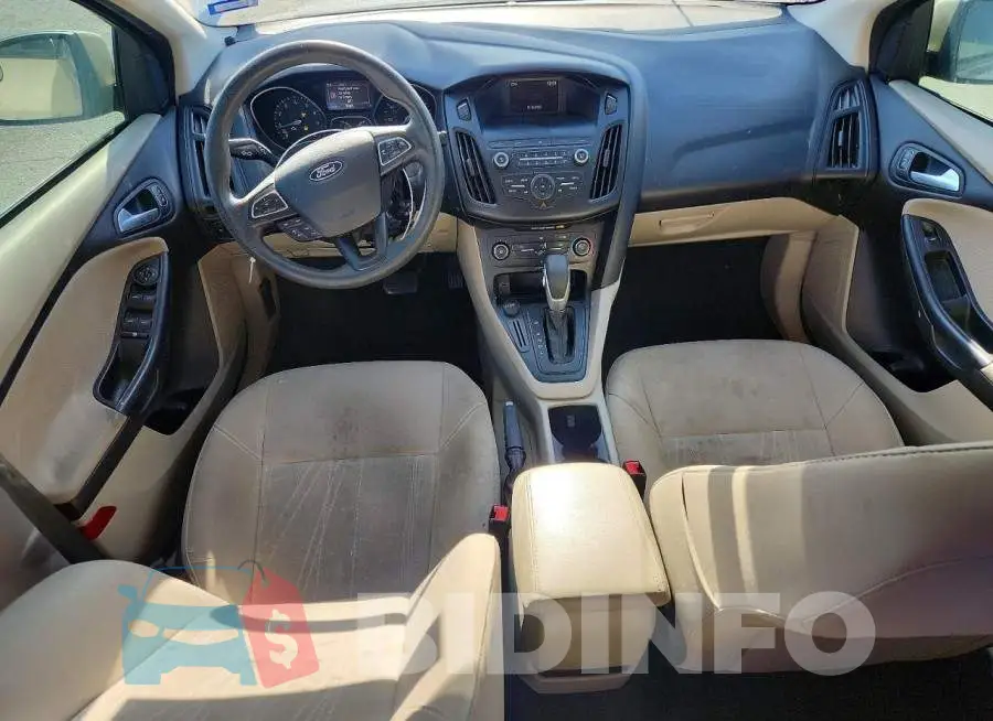 1FADP3F20JL204018 Photo# 8