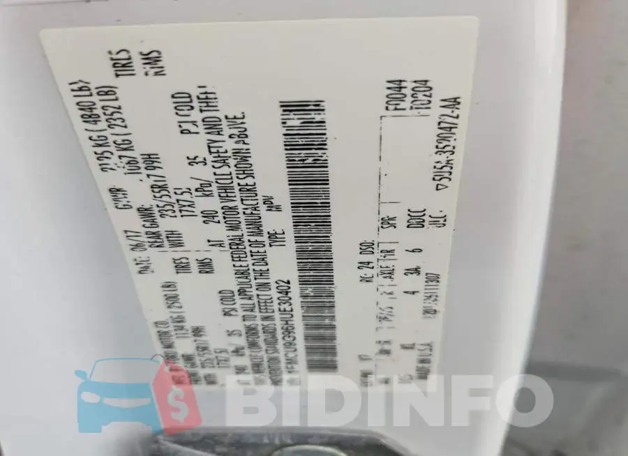 1FMCU9G96HUE30402 Photo# 13