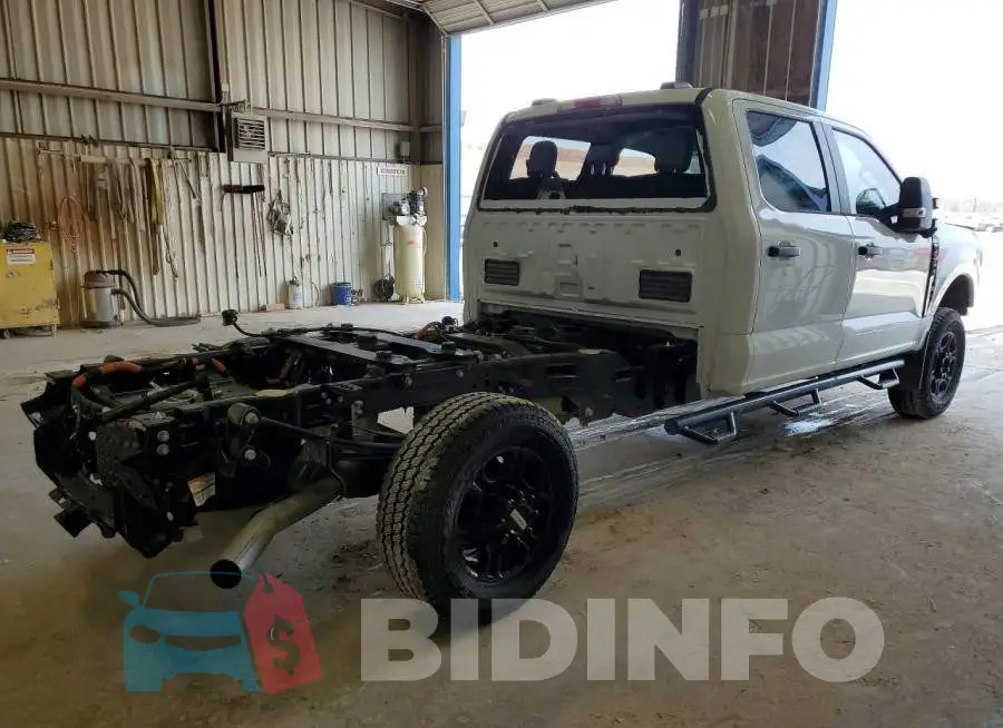 1FT8W2BN3SED74095 Photo# 3
