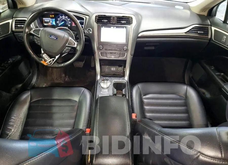 3FA6P0CDXKR150713 Photo# 8