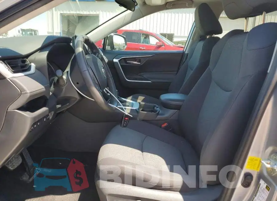 2T3P1RFV1MC242382 Photo# 7