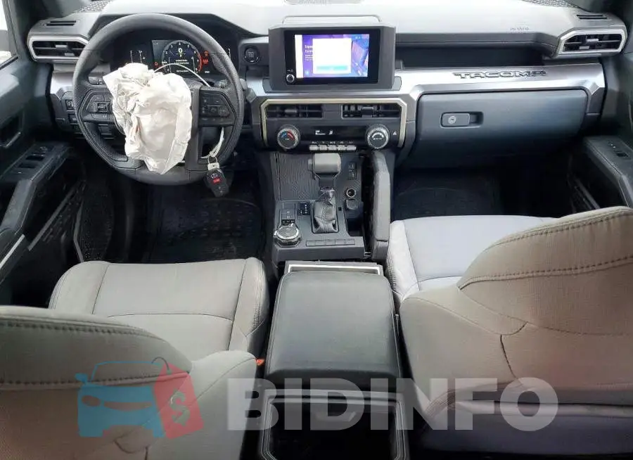 3TYLB5JN5ST072962 Photo# 8