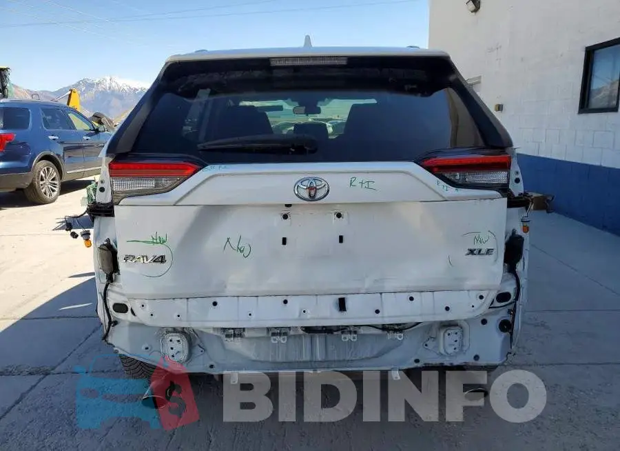 JTMW1RFV4KD002876 Photo# 6