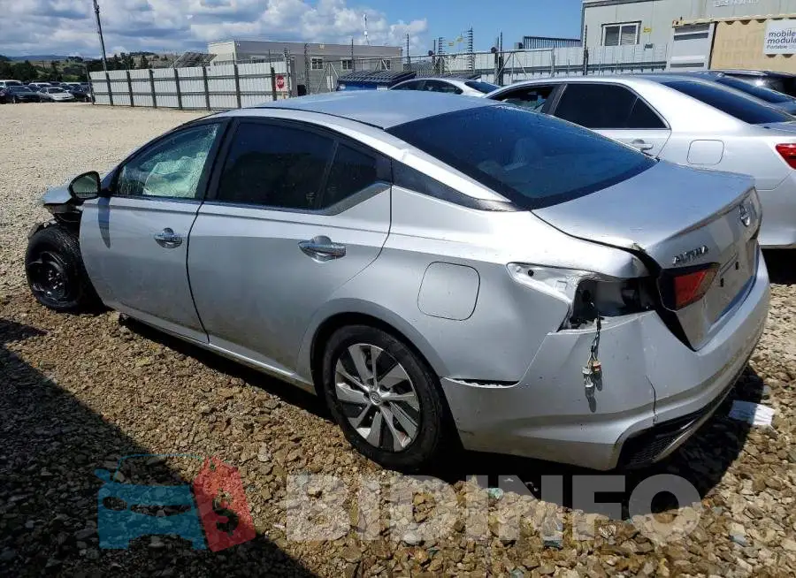 1N4BL4BV2PN342990 Photo# 2
