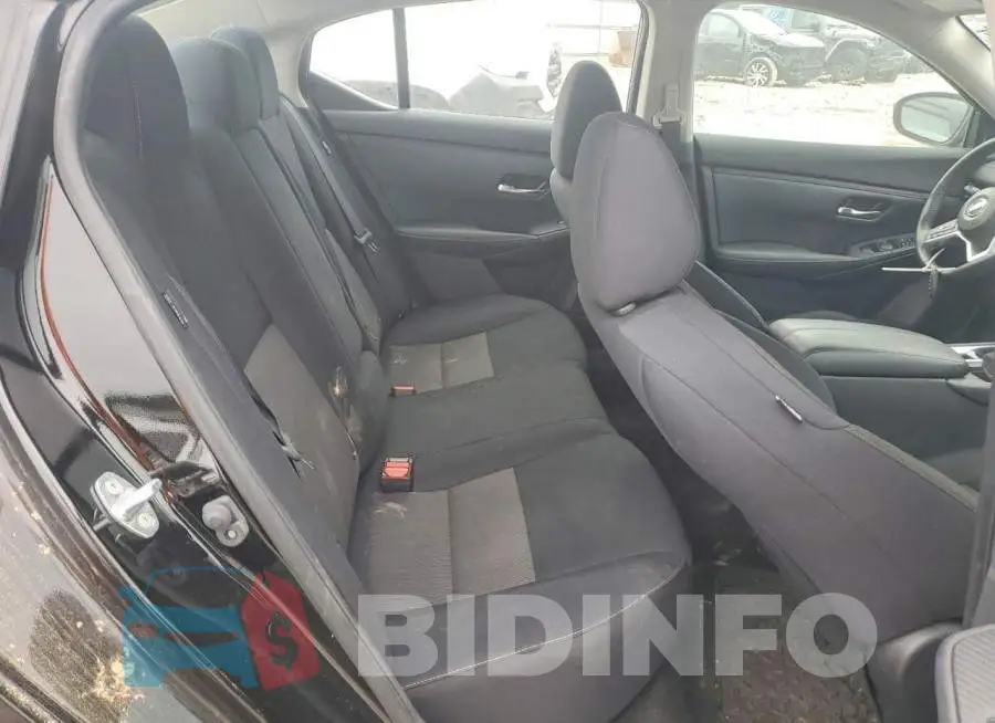3N1AB8CV4NY315954 Photo# 10