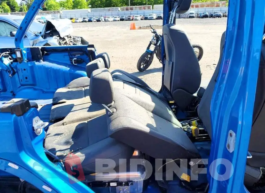 1C4RJXP65RW192419 Photo# 10