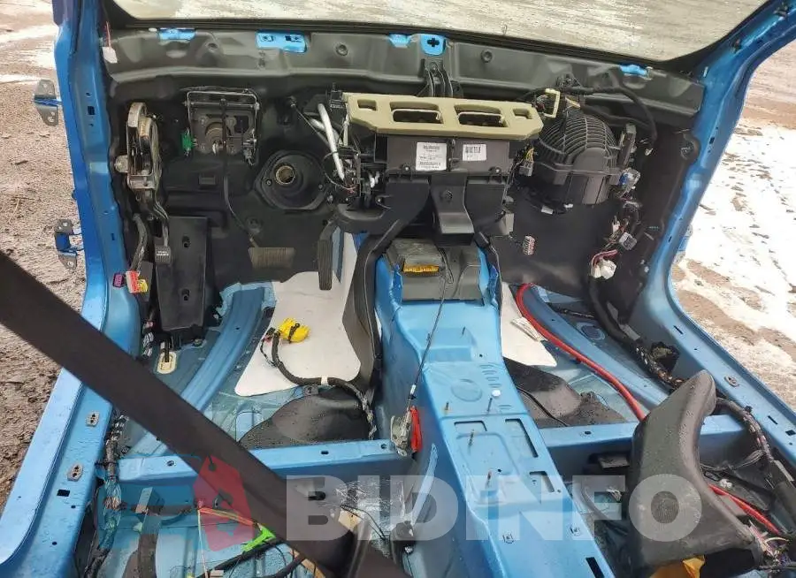 2C3CDXGJ3PH625074 Photo# 8