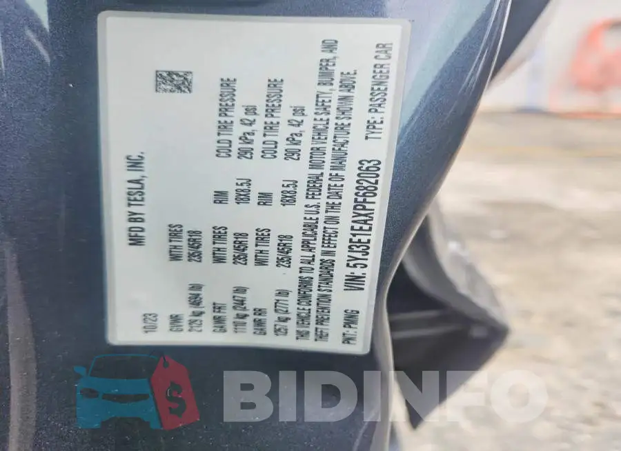 5YJ3E1EAXPF682063 Photo# 12