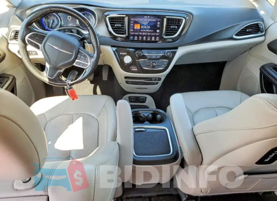 2C4RC1EG4LR210038 Photo# 8