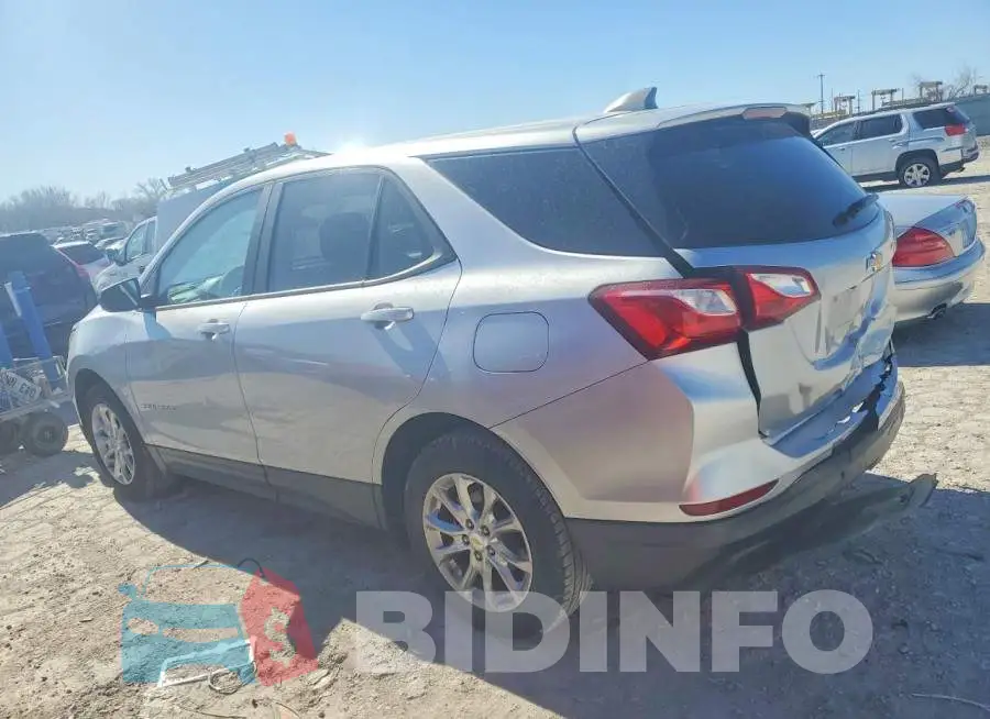 2GNAXHEV4L6120907 Photo# 2