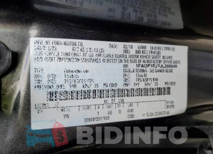 1FADP3E22JL266649 Photo# 12