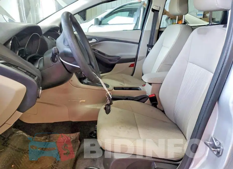 1FADP3K20JL252155 Photo# 7