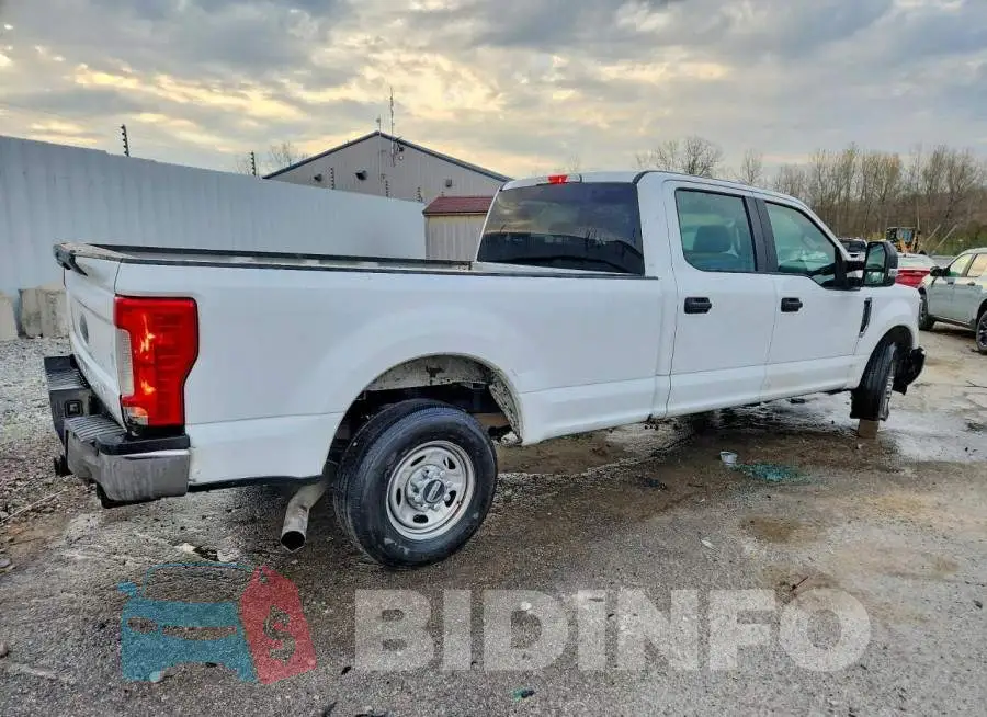 1FT7W2A60KEC56916 Photo# 3