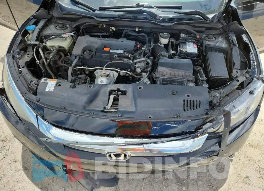 19XFC2F76HE015820 Photo# 11