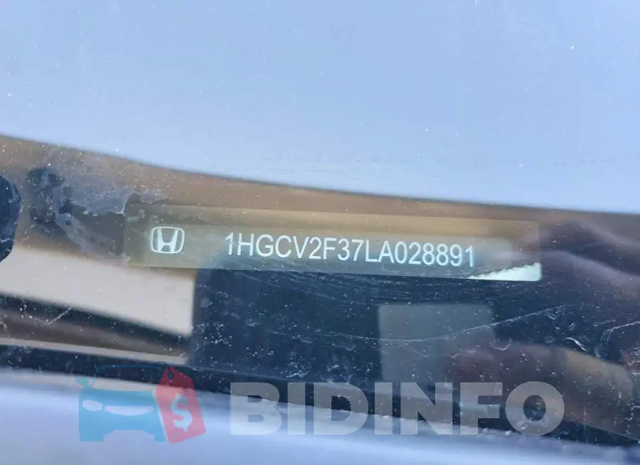 1HGCV2F37LA028891 Photo# 12
