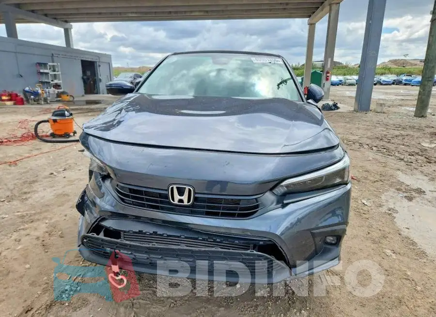 2HGFE1F97RH337928 Photo# 5