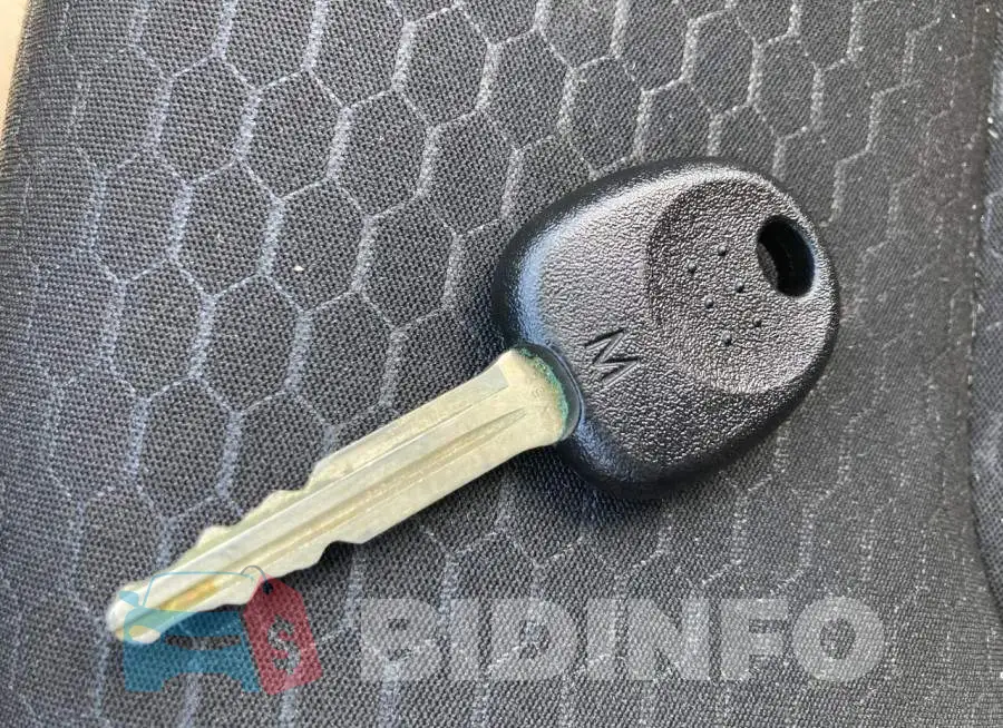 KMHD74LFXLU086964 Photo# 11