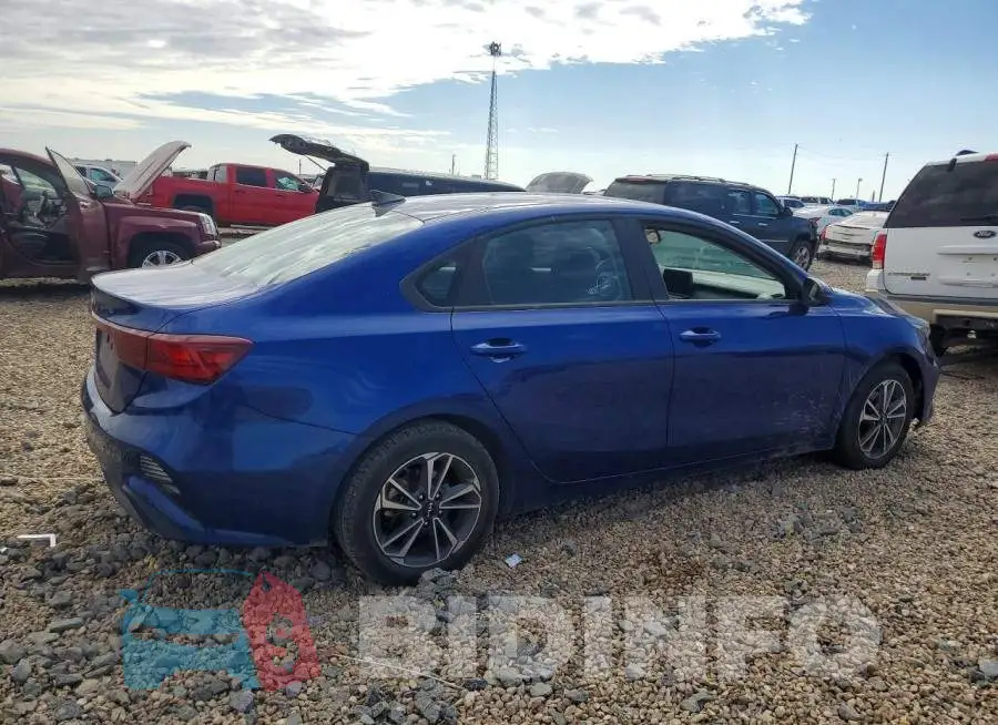 3KPF24AD2RE818444 Photo# 3
