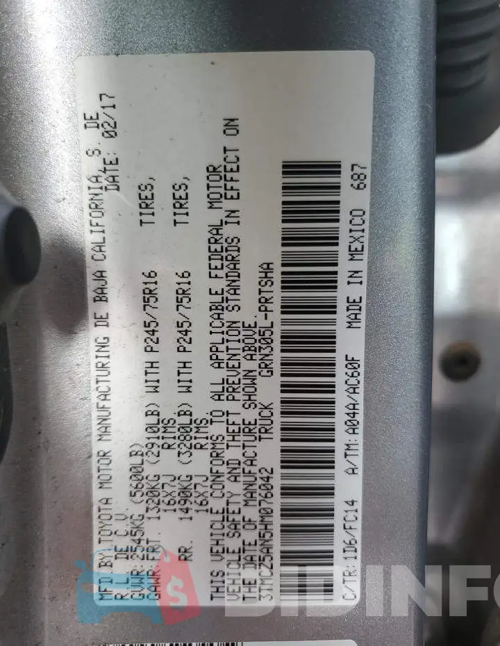 3TMCZ5AN5HM076042 Photo# 12