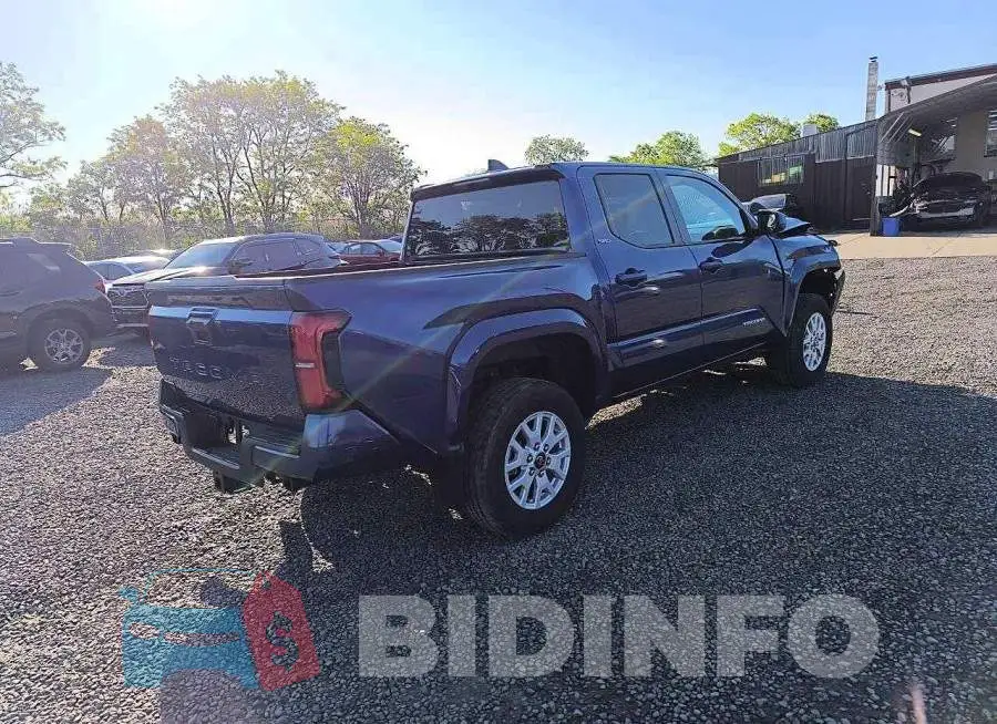 3TYLB5JN6RT052892 Photo# 4