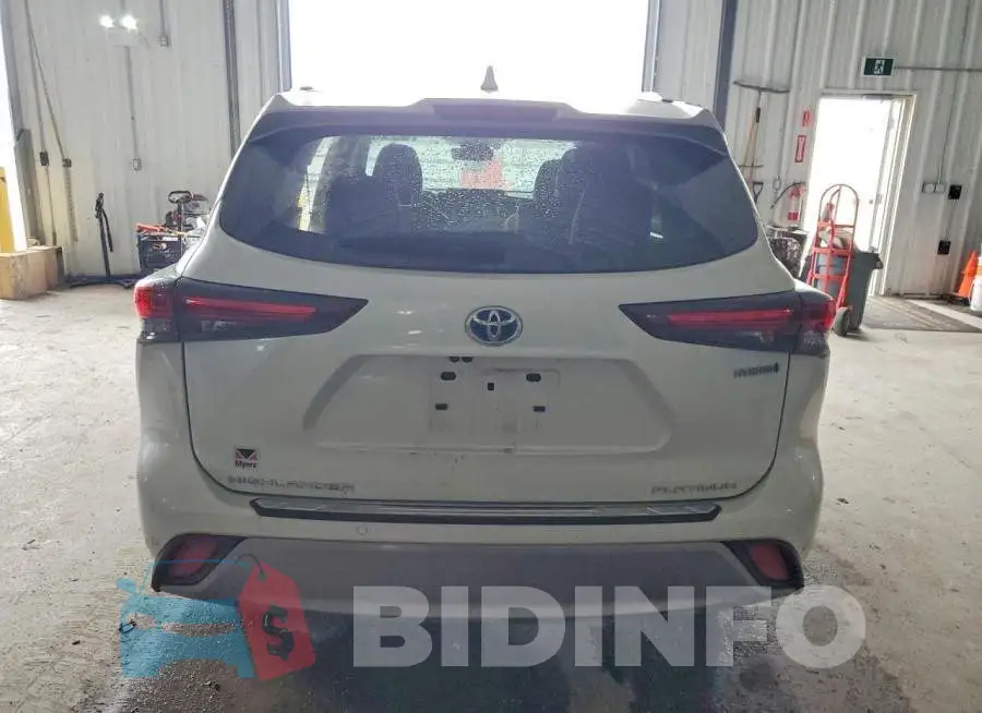 5TDEBRCH2RS609252 Photo# 6