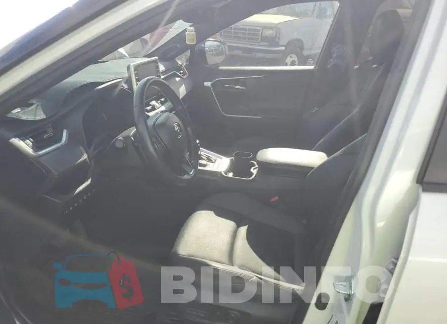 JTMFB3FV6MD070819 Photo# 7