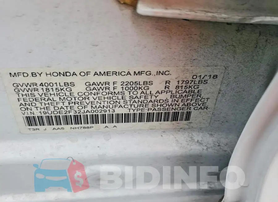 19UDE2F32JA002913 Photo# 13