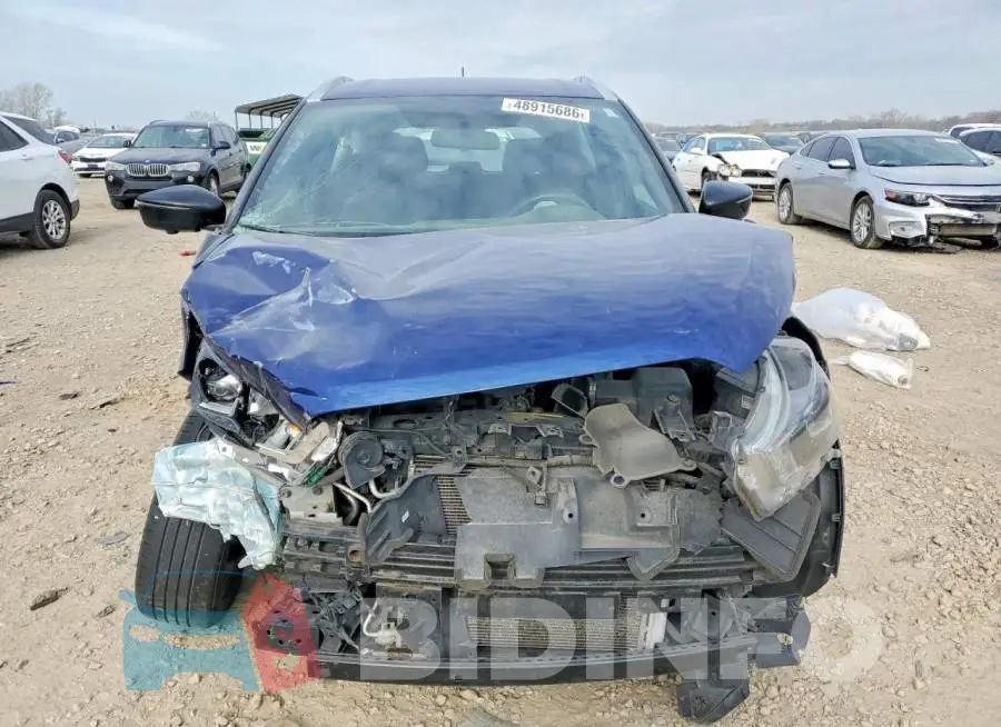 3N1CP5CU3KL511568 Photo# 5