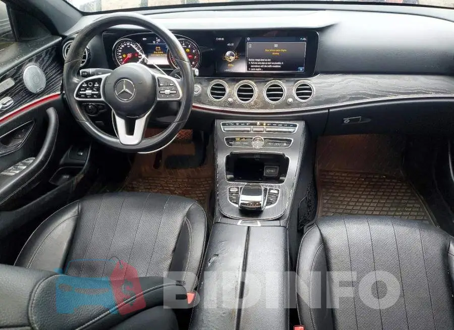 WDDZF4KBXKA508586 Photo# 8