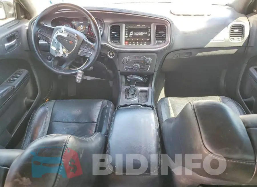 2C3CDXBG8MH679168 Photo# 8