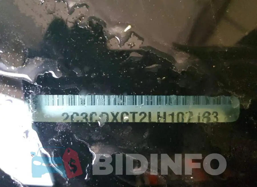2C3CDXCT2LH107183 Photo# 13