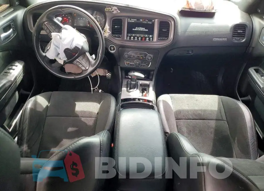 2C3CDXHGXPH670984 Photo# 8