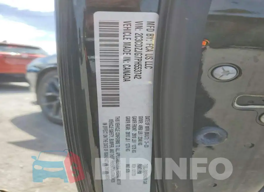 2C3CDZJG7PH553742 Photo# 12