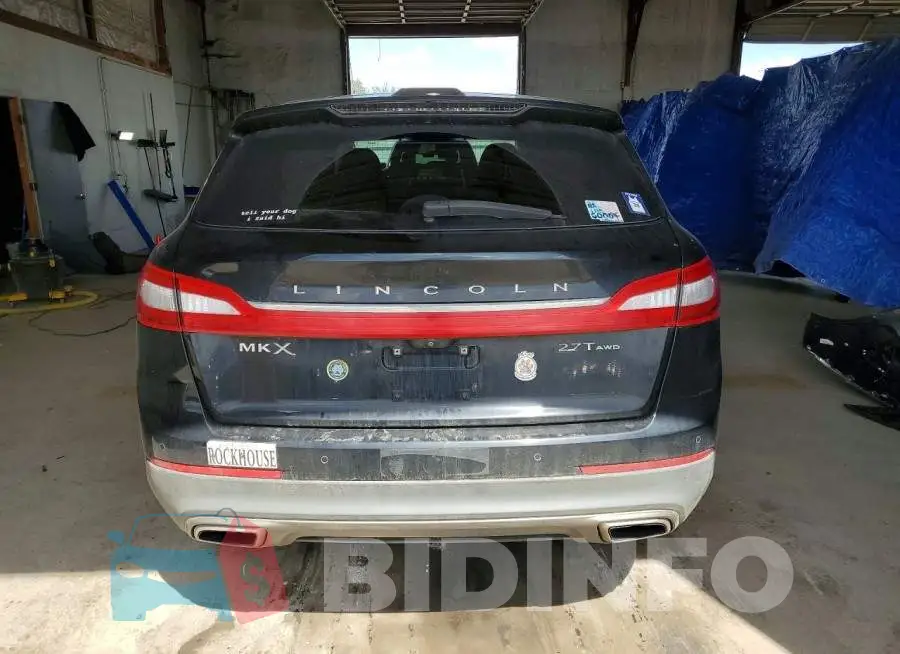 2LMPJ8LP2JBL11657 Photo# 6