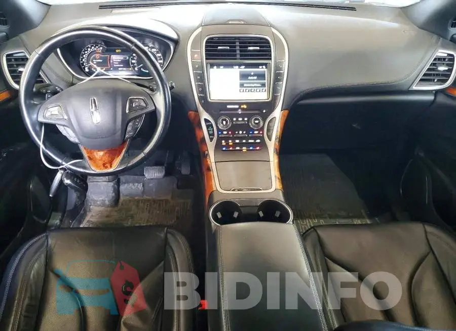 2LMPJ8LP2JBL11657 Photo# 8