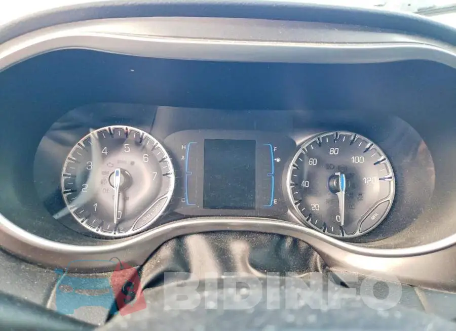 2C4RC1BG4LR103642 Photo# 9
