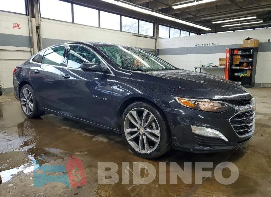 1G1ZD5ST6PF206021 Photo# 4