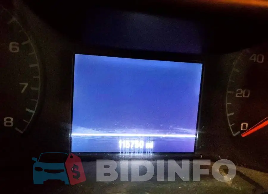 1GCHSCEA8M1247198 Photo# 9