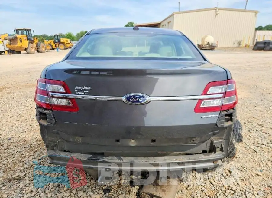 1FAHP2D82JG126501 Photo# 6