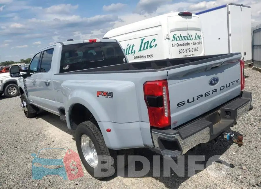 1FT8W3DN8RED59797 Photo# 2