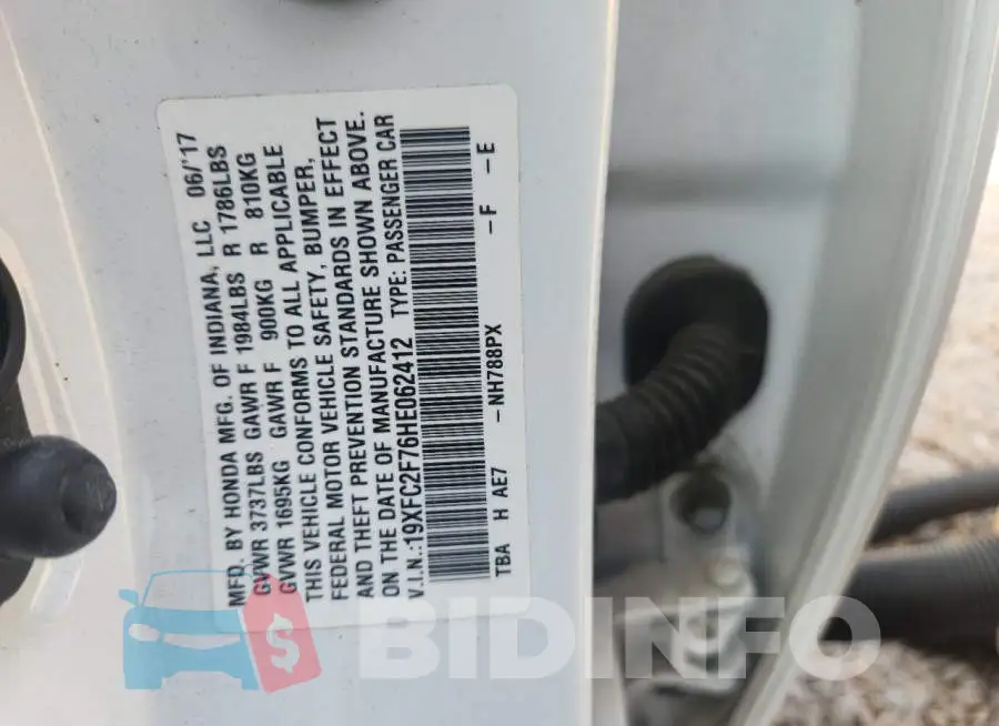19XFC2F76HE062412 Photo# 12