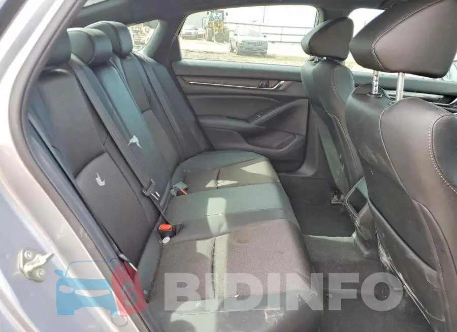 1HGCV1F30KA172243 Photo# 10