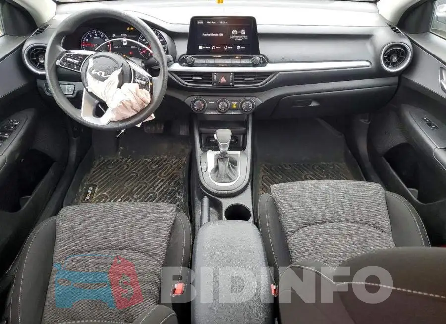 3KPF24AD3PE616273 Photo# 8