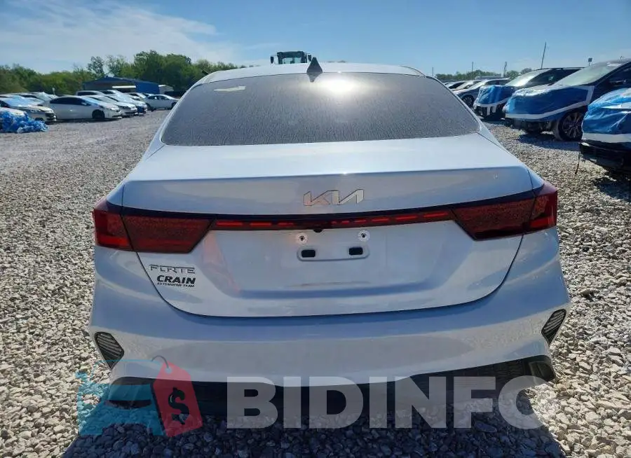 3KPF24AD6RE732991 Photo# 6