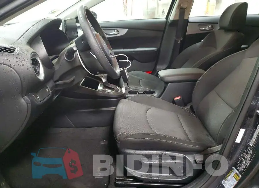3KPF24AD8RE823213 Photo# 7